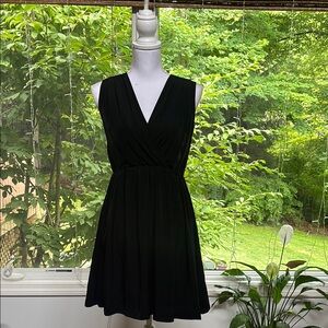 Elegant Black Sleeveless Dress